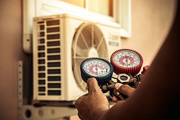 Professional Ductwork Repair technician working in Partlow, VA